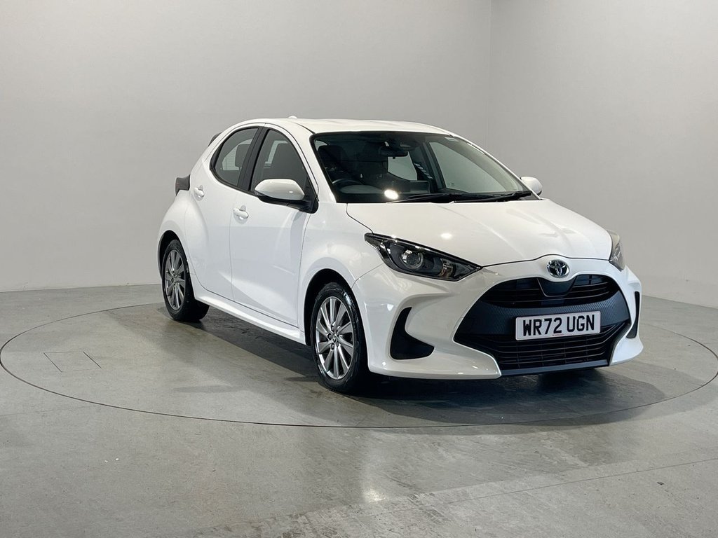 Used Toyota Yaris 2022 for sale - 76068390: Photo 2