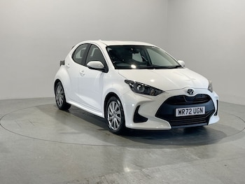 Used Toyota Yaris 2022 for sale - 76068390: Photo