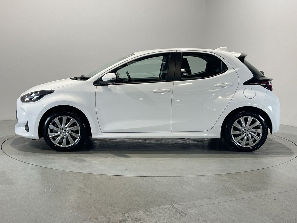 Used Toyota Yaris 2022 for sale - 76068390: Photo 5