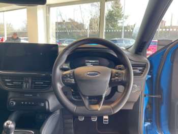 Used Ford Focus 2022 for sale - 74834114: Photo