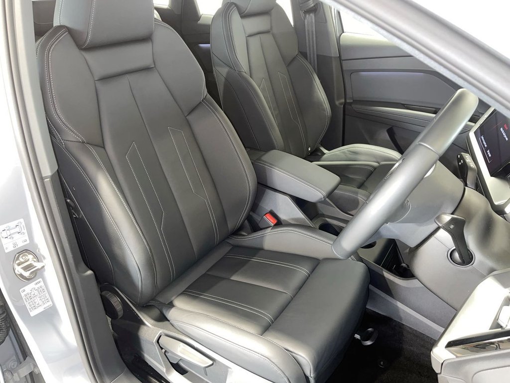 Used Audi Q4 e-tron 2025 for sale - 76279642: Photo 14