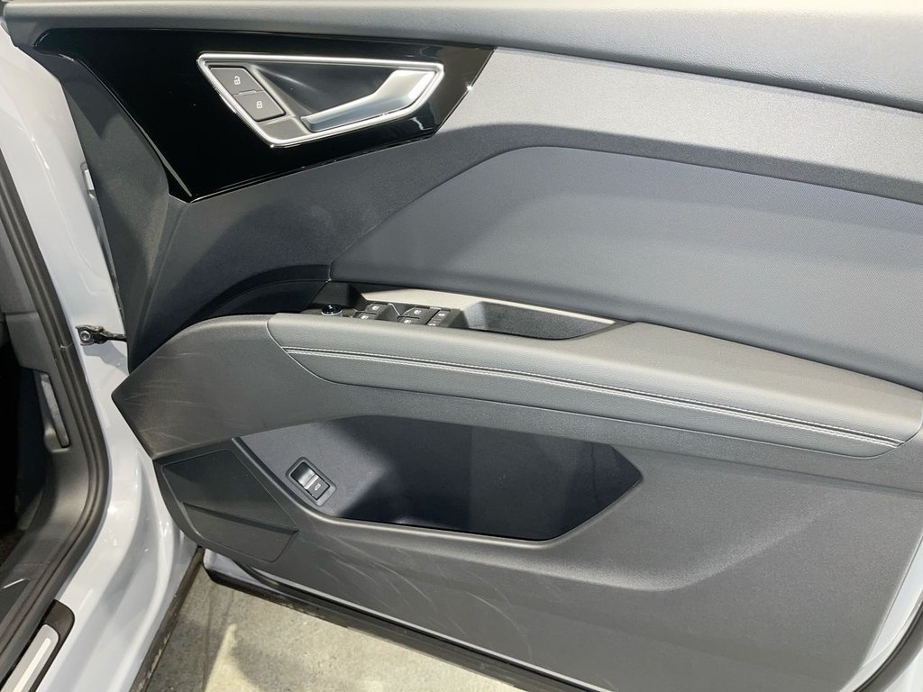 Used Audi Q4 e-tron 2025 for sale - 76279642: Photo 25