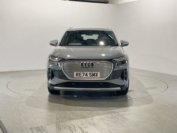 Used Audi Q4 e-tron 2025 for sale - 76279642: Photo 3