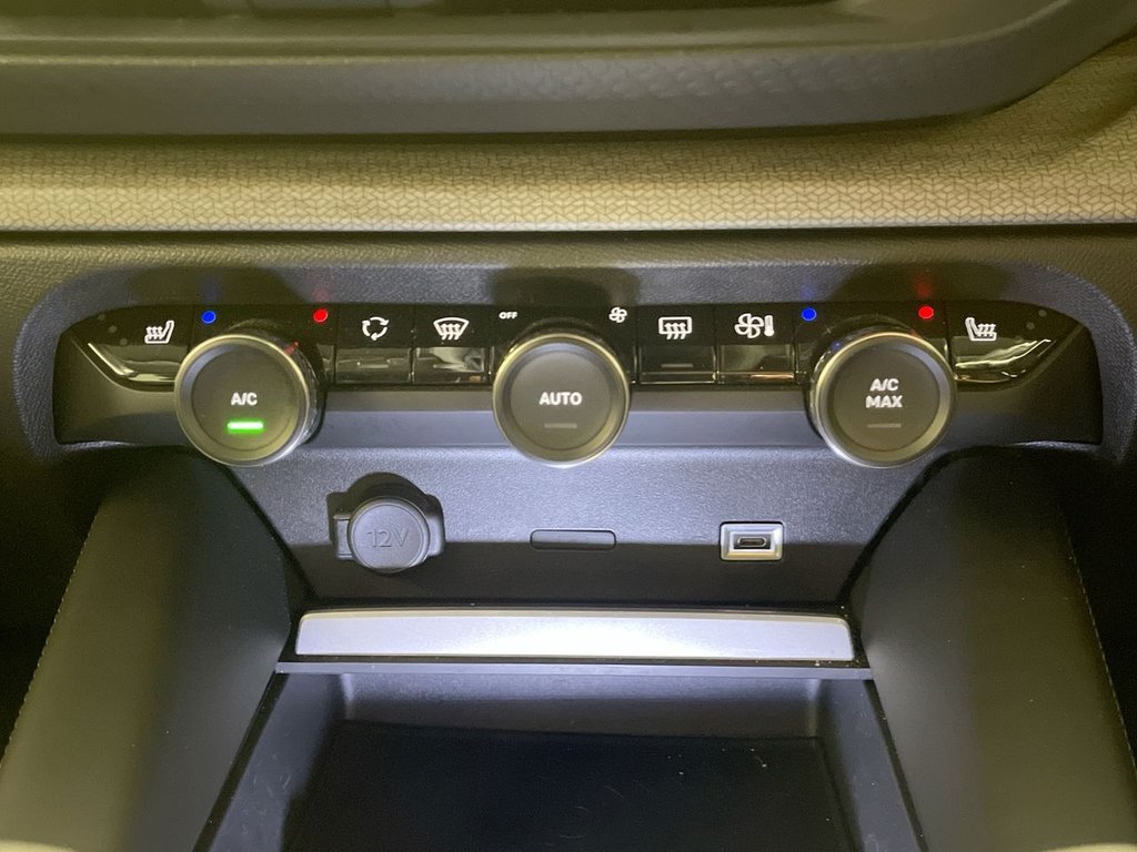 Used Citroen C5 X 2023 for sale - 77642826: Photo 16