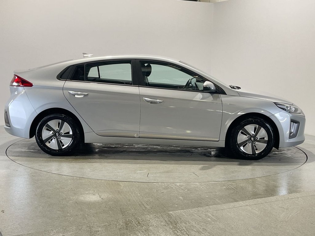 Used Hyundai IONIQ 2022 for sale - 76118701: Photo 9