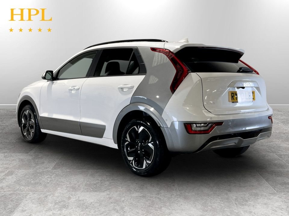 Used Kia Niro 2023 for sale - 78017081: Photo 5