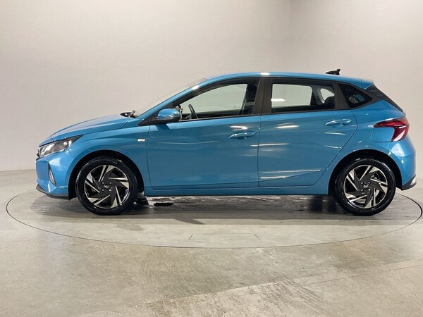 Used Hyundai i20 2023 for sale - 76235888: Photo 5