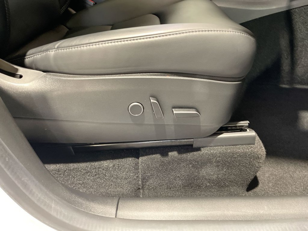 Used Tesla Model Y 2022 for sale - 77437402: Photo 25