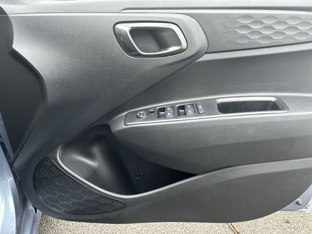 Used Hyundai i10 2024 for sale - 77673600: Photo 22