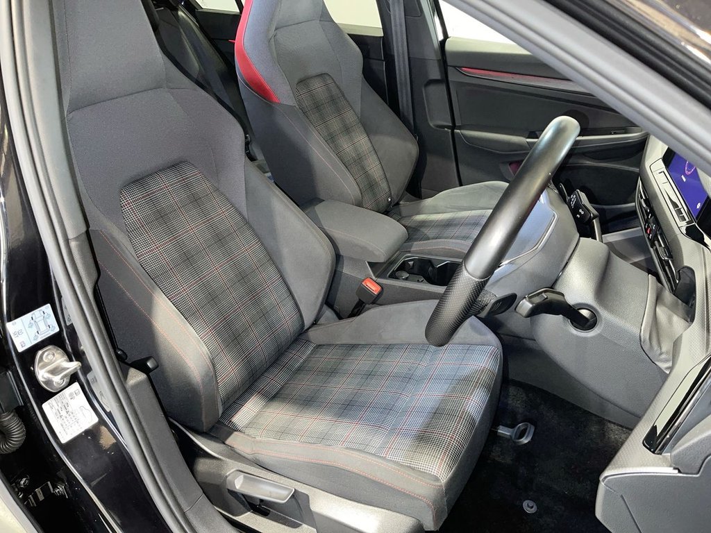 Used Volkswagen Golf 2021 for sale - 76323680: Photo 14