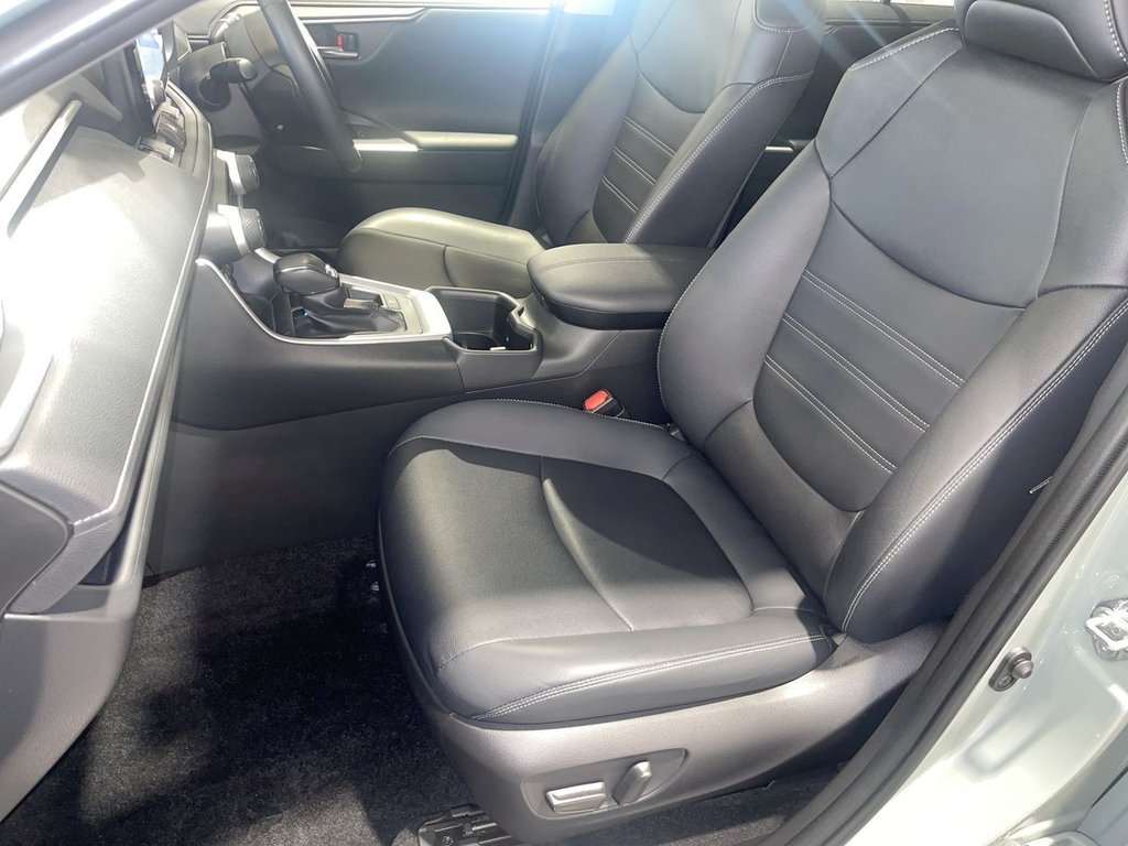 Used Toyota RAV4 2023 for sale - 76333306: Photo 15