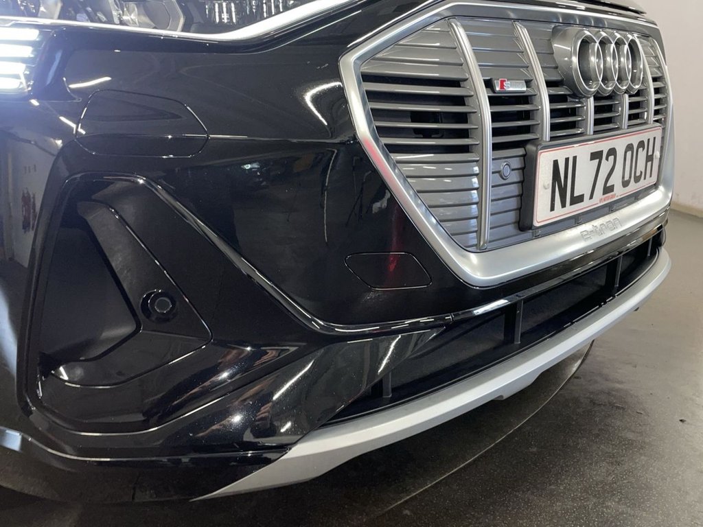 Used Audi e-tron 2022 for sale - 76395687: Photo 11