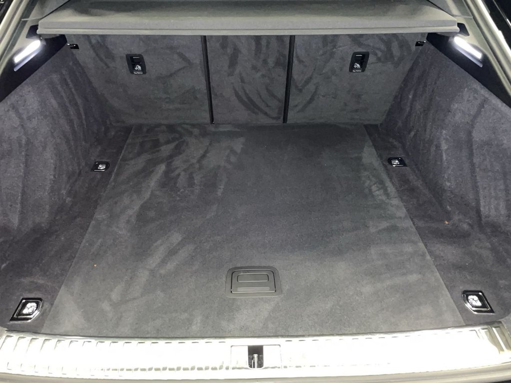 Used Audi e-tron 2022 for sale - 76395687: Photo 13