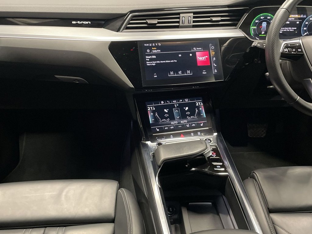 Used Audi e-tron 2022 for sale - 76395687: Photo 16