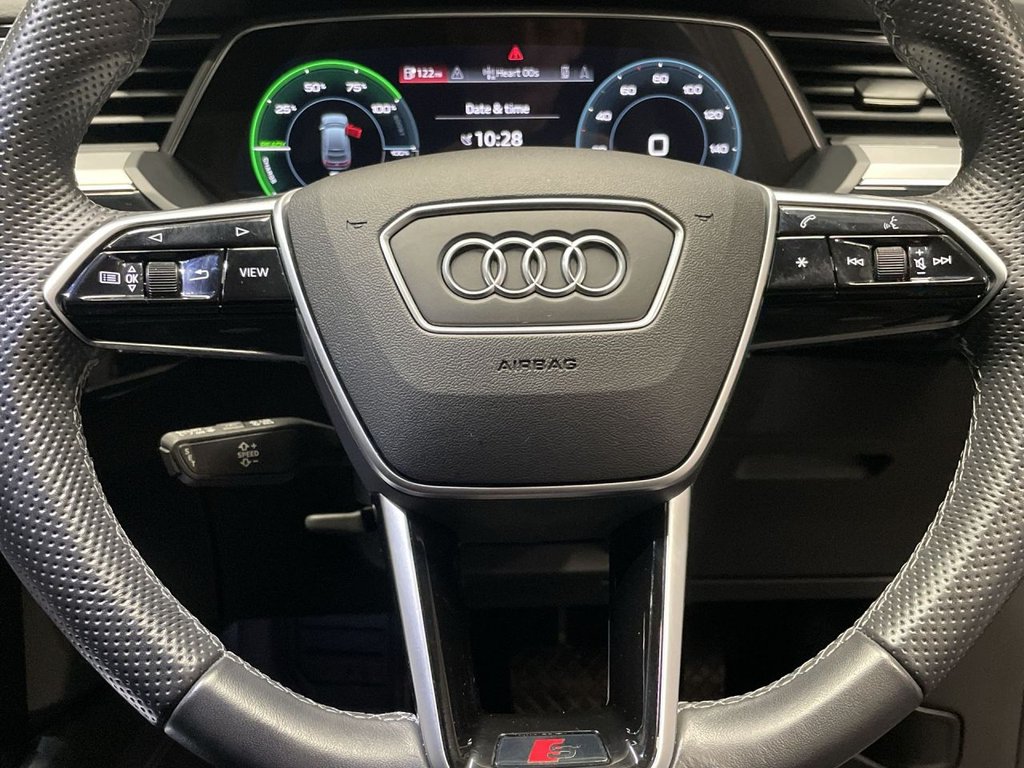 Used Audi e-tron 2022 for sale - 76395687: Photo 21