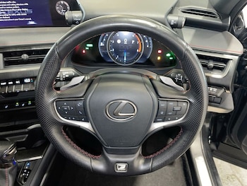 Used Lexus UX 2021 for sale - 75815314: Photo