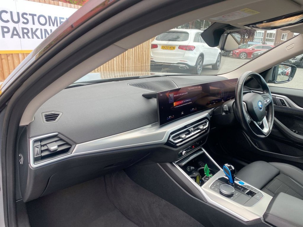 Used BMW i4 2022 for sale - 76686049: Photo 10