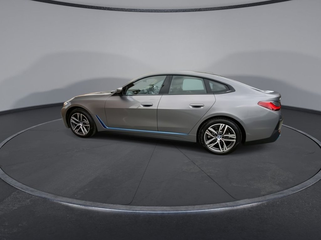 Used BMW i4 2022 for sale - 76686049: Photo 12