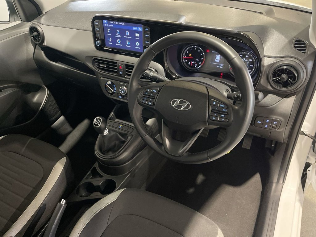 Used Hyundai i10 2023 for sale - 77332899: Photo 22