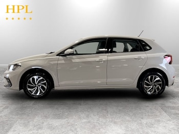 Used Volkswagen Polo 2023 for sale - 78624121: Photo