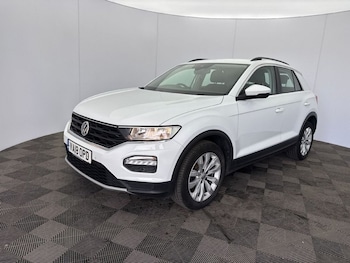 Used Volkswagen T-Roc 2018 for sale - 76586678: Photo