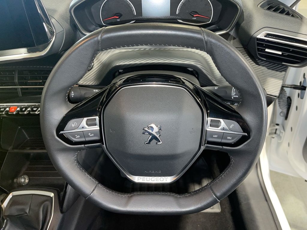 Used Peugeot 208 2022 for sale - 76223631: Photo 19