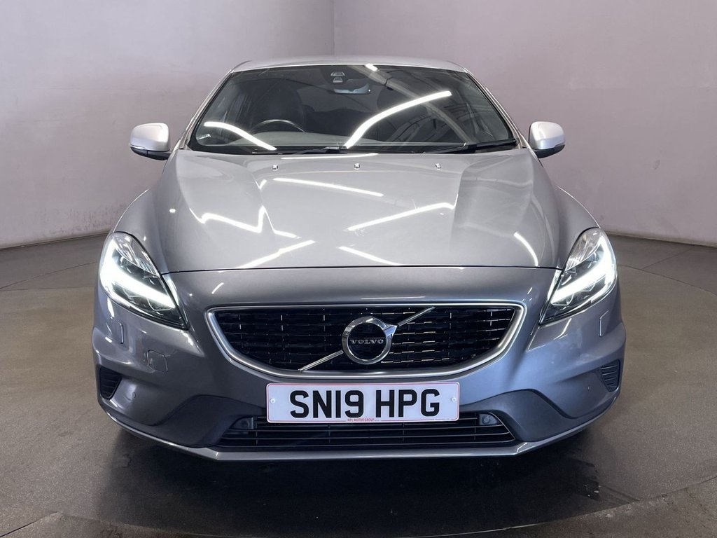 Used Volvo V40 2019 for sale - 76350582: Photo 10