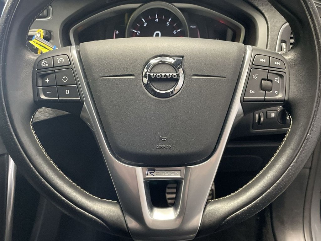 Used Volvo V40 2019 for sale - 76350582: Photo 21
