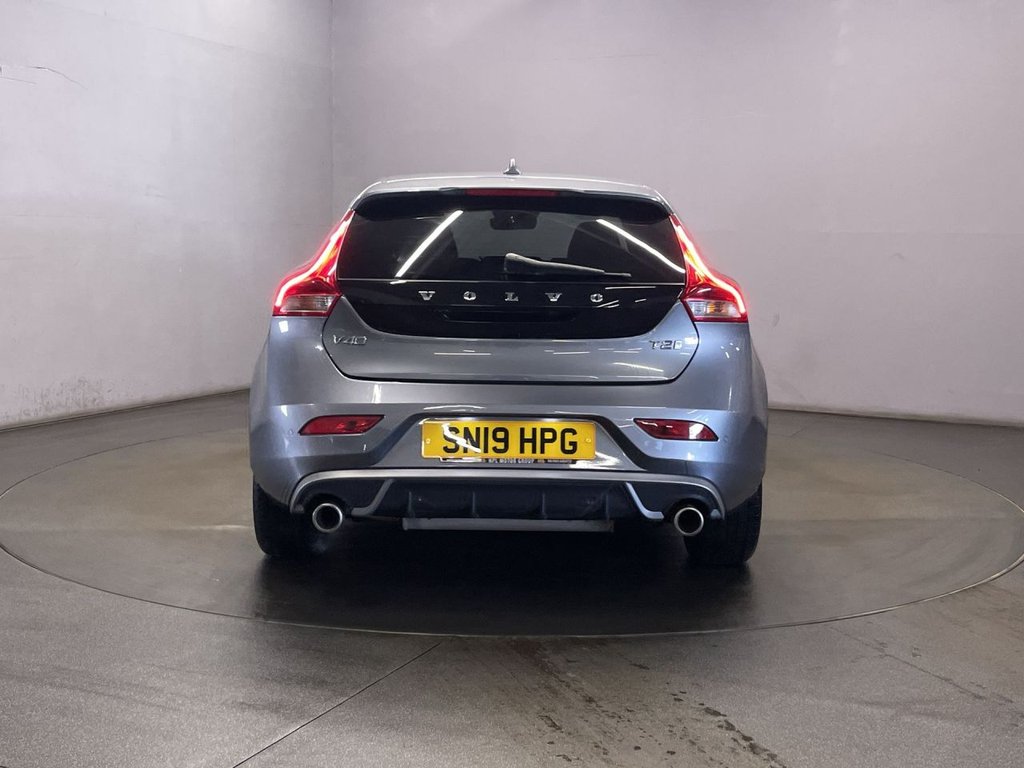 Used Volvo V40 2019 for sale - 76350582: Photo 7