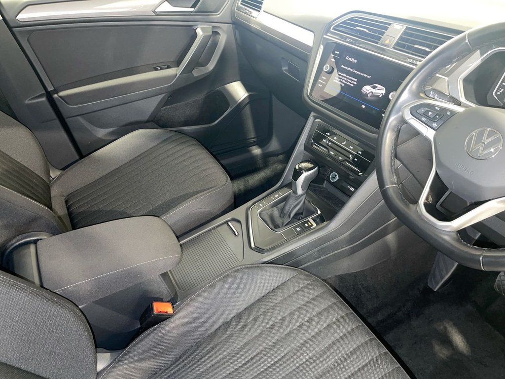 Used Volkswagen Tiguan Allspace 2024 for sale - 76038643: Photo 16