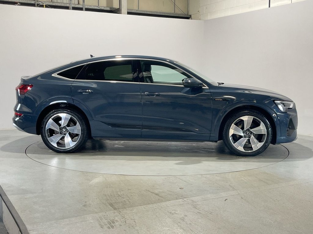 Used Audi e-tron 2022 for sale - 76868152: Photo 16