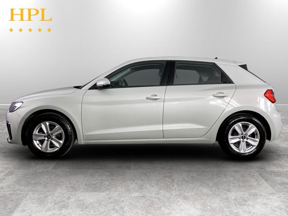 Used Audi A1 2023 for sale - 77835393: Photo 4