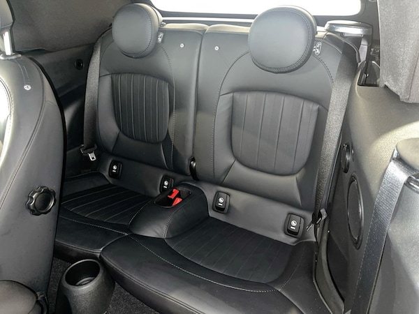 Used MINI Convertible 2023 for sale - 75693066: Photo 24