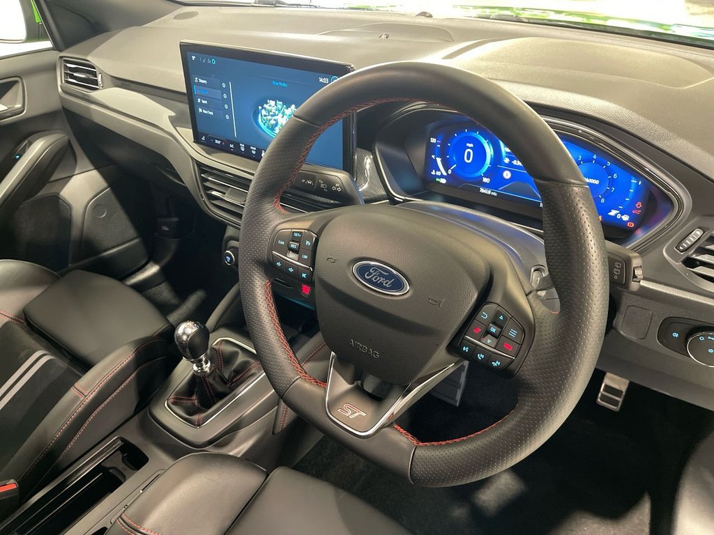 Used Ford Focus 2024 for sale - 76740502: Photo 15