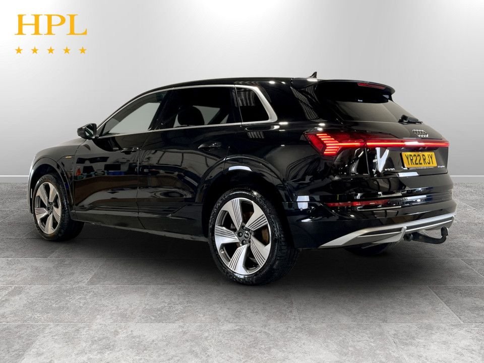 Used Audi e-tron 2022 for sale - 78030493: Photo 5