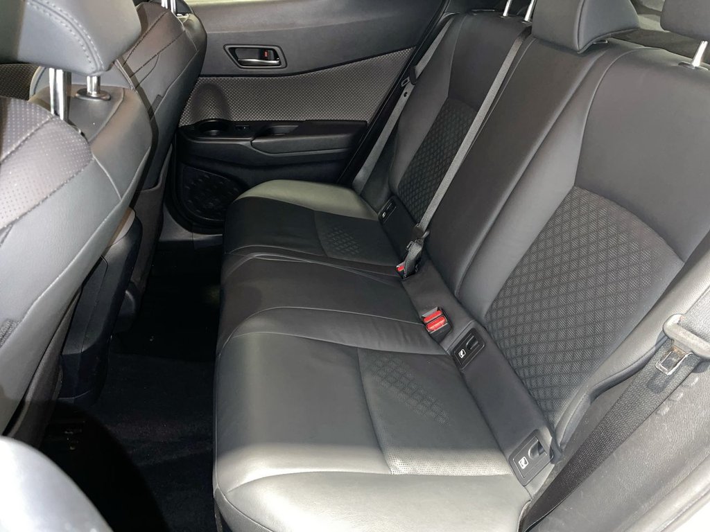 Used Toyota C-HR 2022 for sale - 77072777: Photo 17