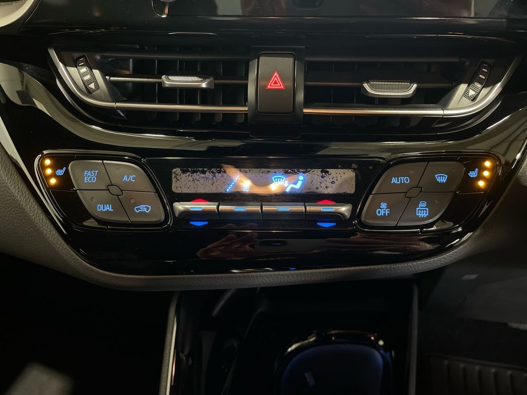 Used Toyota C-HR 2022 for sale - 77072777: Photo 22