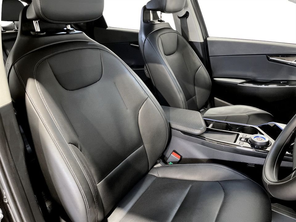 Used Kia EV6 2023 for sale - 77748515: Photo 11