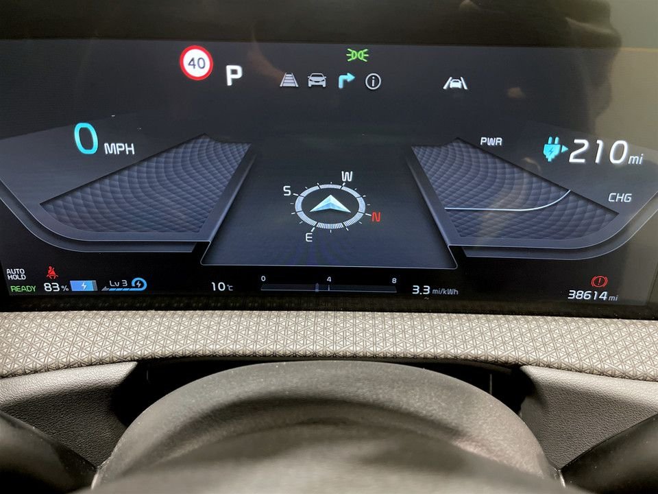 Used Kia EV6 2023 for sale - 77748515: Photo 14