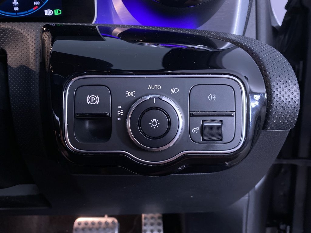 Used Mercedes-Benz A-Class 2019 for sale - 76417198: Photo 23