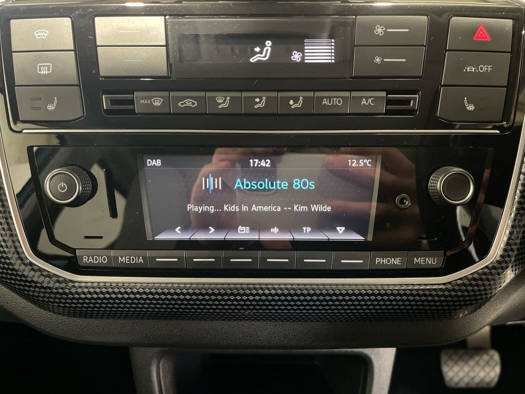 Used Volkswagen up! 2022 for sale - 77226707: Photo 25