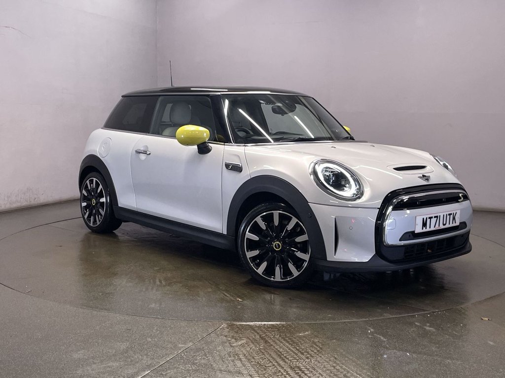 Used MINI Hatch 2021 for sale - 76797578: Photo 1