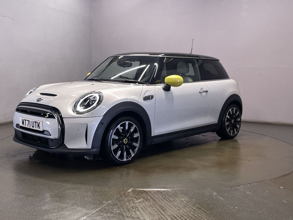 Used MINI Hatch 2021 for sale - 76797578: Photo 4