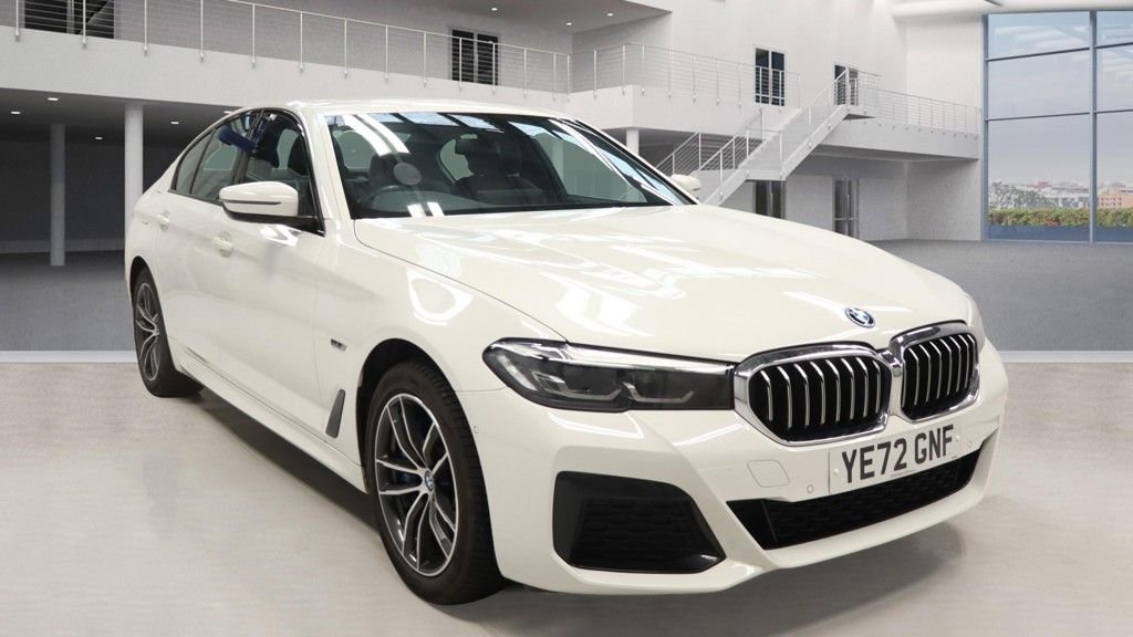 Used BMW 5 Series 2022 for sale - 76368101: Photo 1