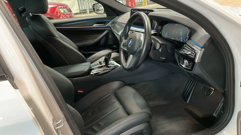 Used BMW 5 Series 2022 for sale - 76368101: Photo 9