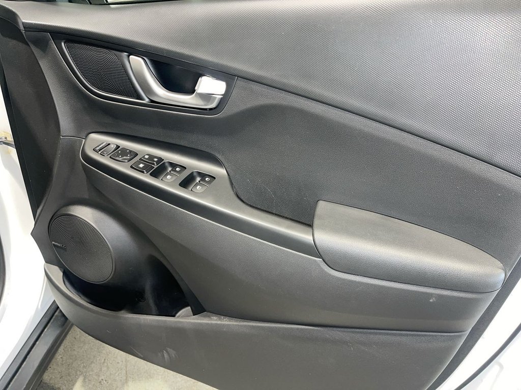 Used Hyundai KONA 2021 for sale - 76547211: Photo 24