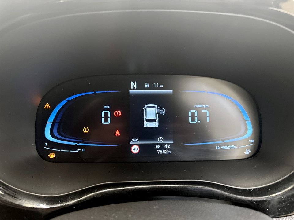 Used Hyundai i10 2023 for sale - 77792298: Photo 14