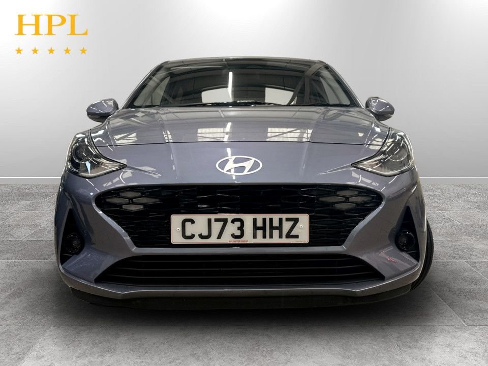 Used Hyundai i10 2023 for sale - 77792298: Photo 2