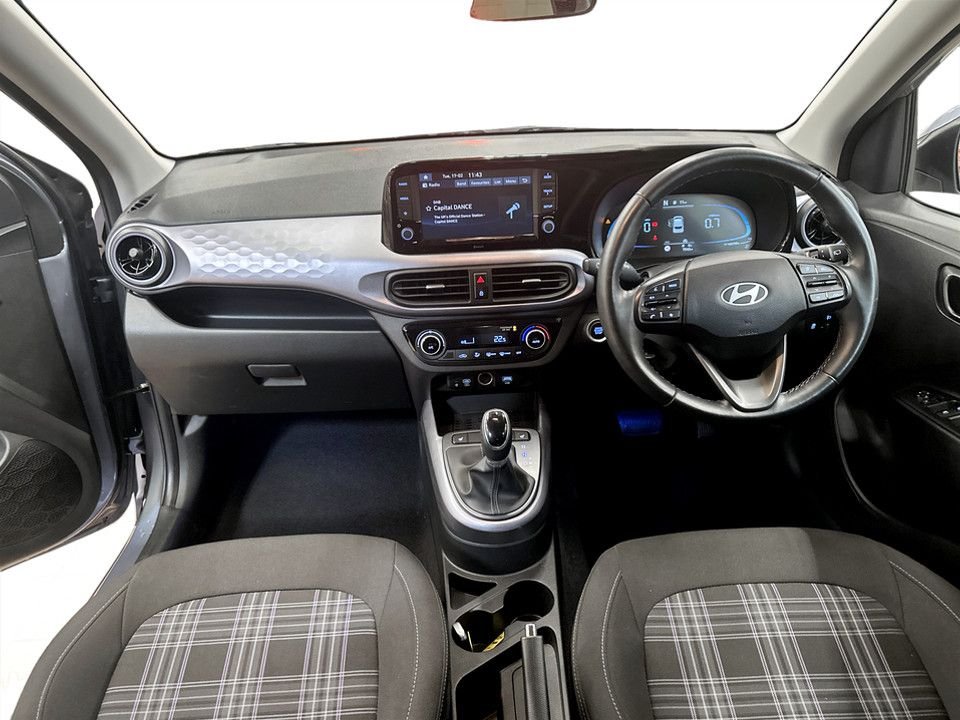 Used Hyundai i10 2023 for sale - 77792298: Photo 20