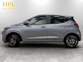 Used Hyundai i10 2023 for sale - 77792298: Photo